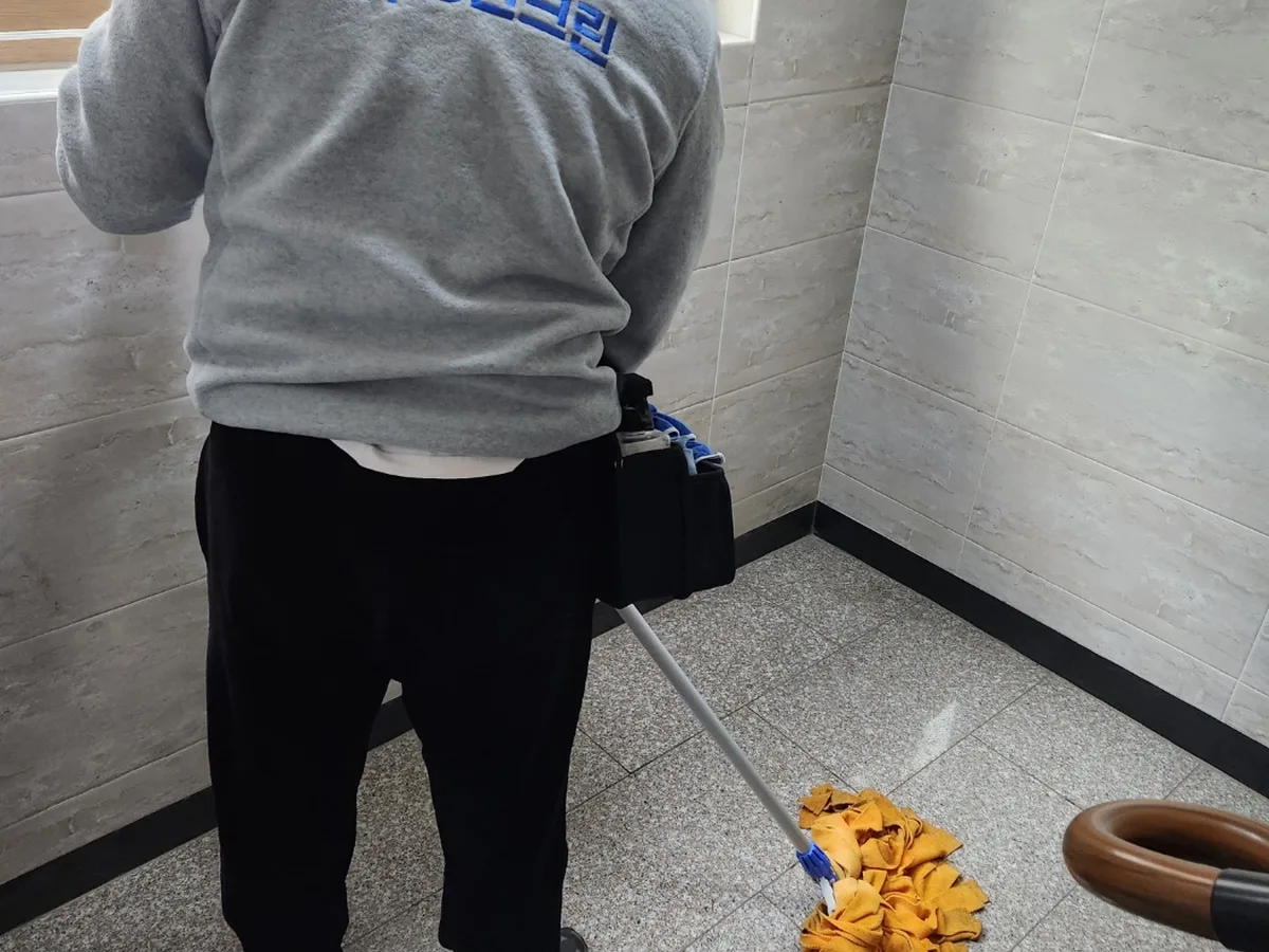 나주시 경현동 건물 복도·대기 동선 야간 위생청소 사례 - 행진크린